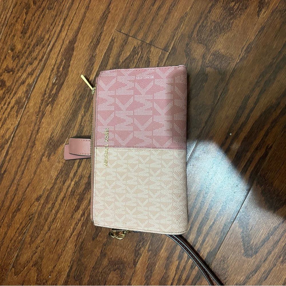 Michael Kors Pink and Cream Wristlet